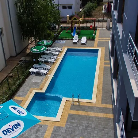 Hotel Хотел Радина 2*